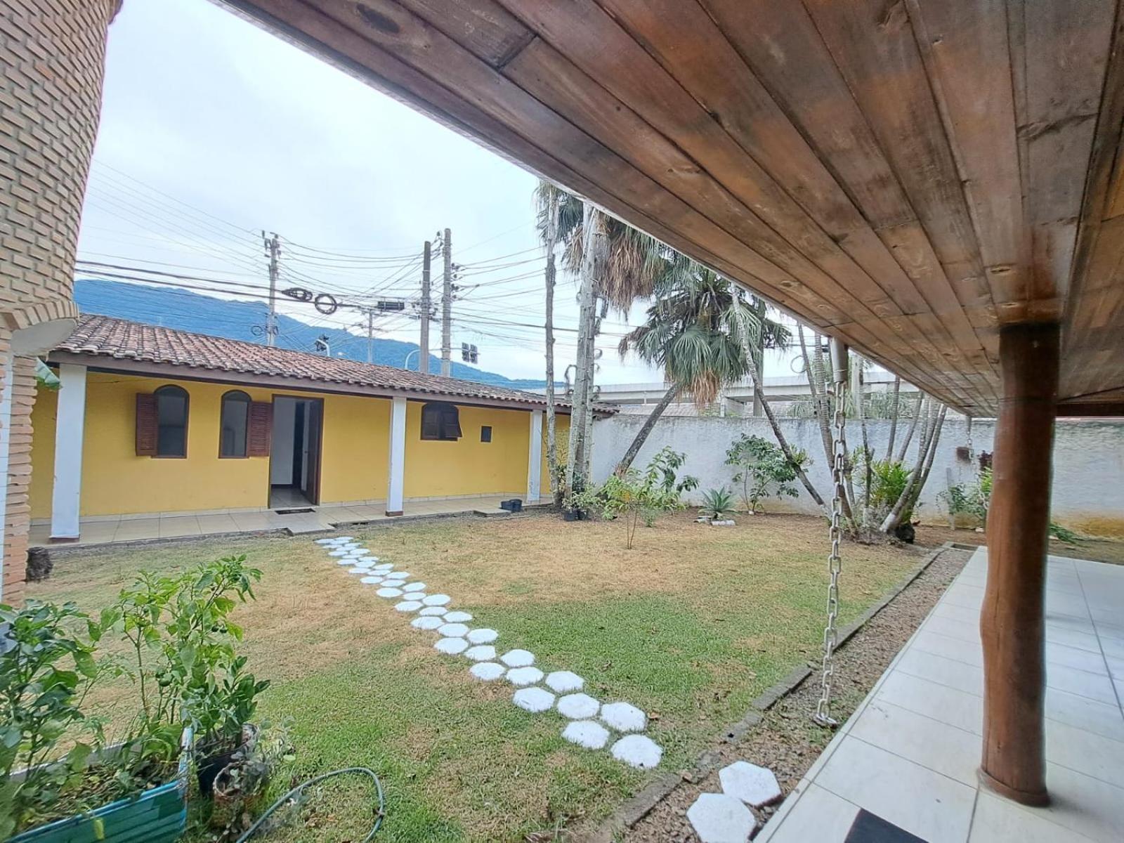 Casa Daslis Espacosa E Bem Localizada 상세바스티앙 외부 사진